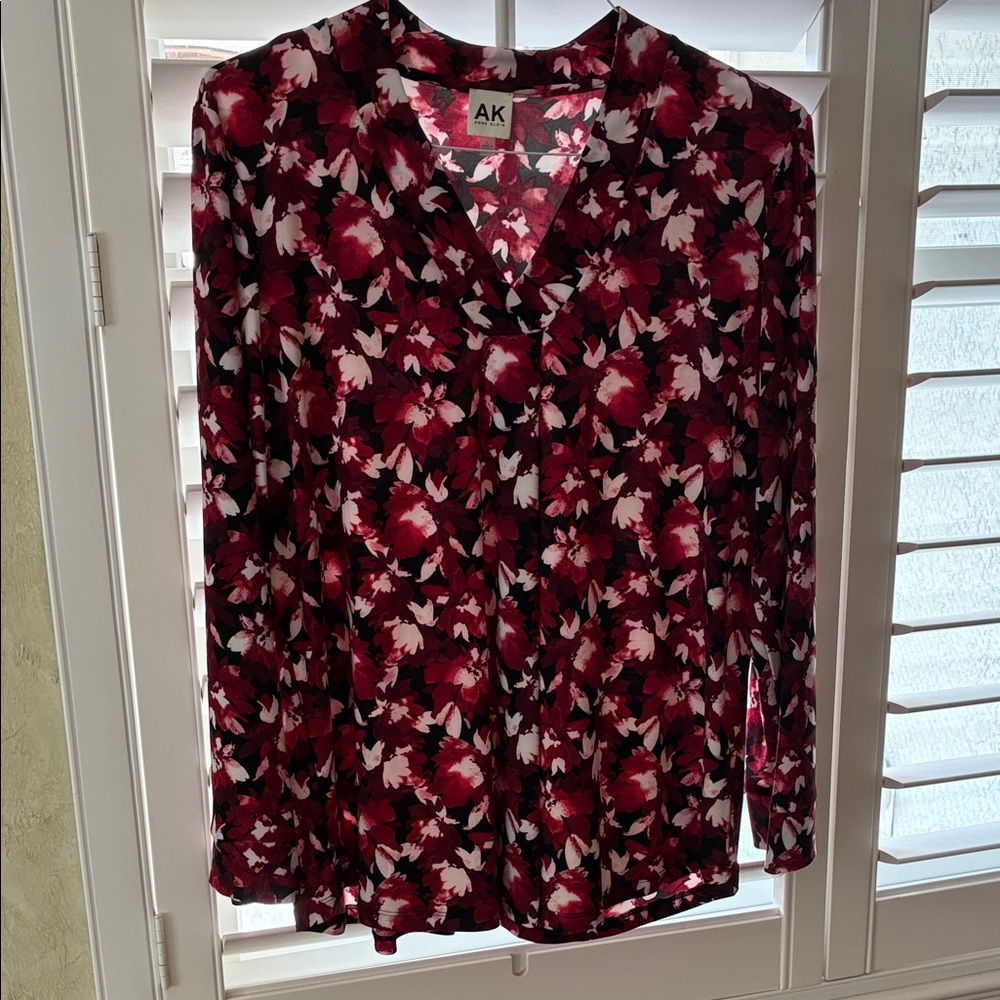 Anne Klein Burgundy and Black Patterned Blouse